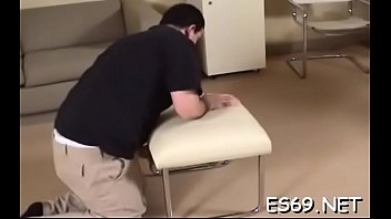 Hot tempered bimbo 's sissy crave for chopper