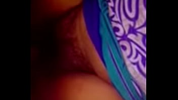 Desiwife with neighbor