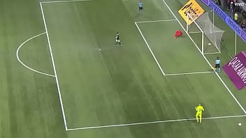 Porco Fudendo A Galinha thumbnail