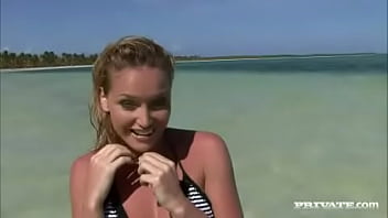 Kathy campbel has her friends to the ocean for some kinky fun