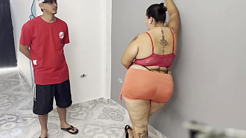 My neighbor gives me a blowjob to pay the rent