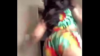 Big booty twerking