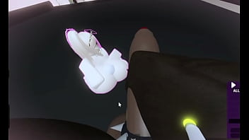 Masturbo mi enorme bbc para la novia de mi amigo