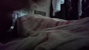 Viejo morboso entra a mi cuarto y me mete la mano Viejo morboso entra a mi cuarto y me mete la mano