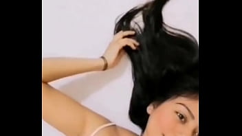 Cabello largo y hermoso