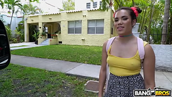 Asian cutie hops on the bus