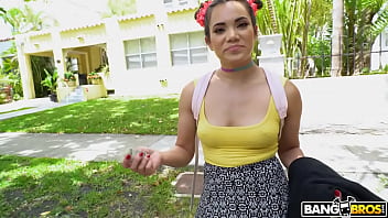 Asian cutie hops on the bus