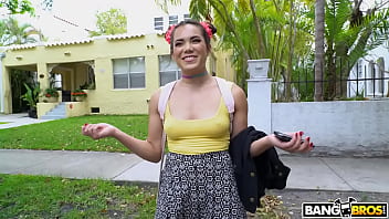 Asian cutie hops on the bus