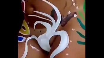 Saveiro com rabudas dançando