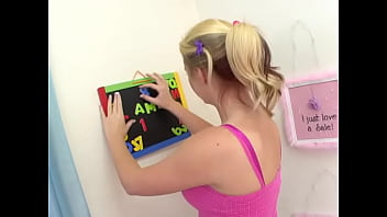 Ami jordan 18 yo cutie huge cock pov blowjob and cum facial