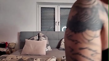 Mit meinem dildo habe ich meine p*ssy so hart gef*ckt dass ich vor lust beben musste stell dir ich nehme d