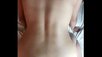 Dejo que mi amigo me haga sexo anal que delicioso se siente