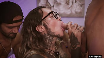 Open casting for the big butt influencer camila jimenez ends on a anal gangbang