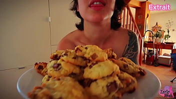 Extrait jour 20 elle est coquine la pâtissière 09 minutes 39 tu sens