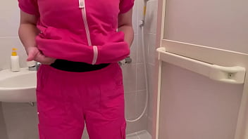 学校では大人しい大学生だけど家では至る所でオナニーしちゃう発情まっさかりの女子大生のオナニー。