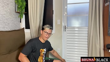 Jovens estudantes deixa de estudar para fuder gostoso no pelo