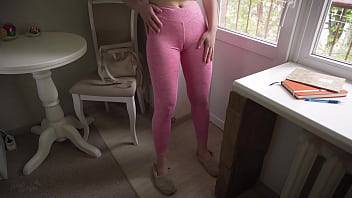 Sexy girl in leggings teases her big camel toe