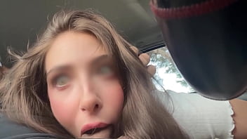 El sueño de mi padrastro era follar mi boca y grabarlo todo