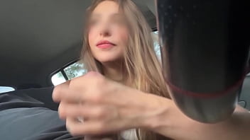 El sueño de mi padrastro era follar mi boca y grabarlo todo