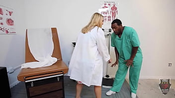 Joslyn jane's the sluttiest doctor rome major cums on her