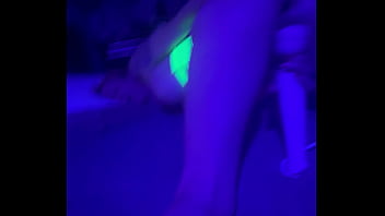 Pornstar milf mastrubated in black lights