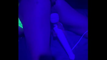 Pornstar milf mastrubated in black lights
