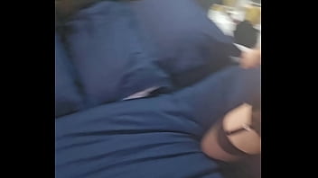 Cc mon chéri envie de venir t'occuper de mon petit cul