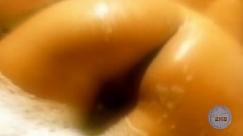 Bath with model romi andrade