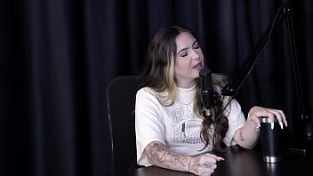 O cheirador broxa com frequência se estiver afim do homem se esforça mais e tem medo de morder a cabeça do pau debora esteves watch sheer red