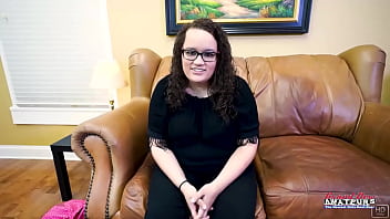 Nerdy busty brunette harper b enjoys sucking a dick and swallowing cum