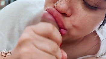 I love giving head and it shows