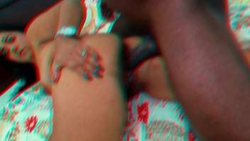 Negão roludo me arrombou não resisti aquela piroca gigante e dei buceta e cu pra ele