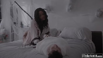 Husband comes home to his house full of shocked when he sees his ebony wife august skye turned into an arachnid and sucking the neighbor