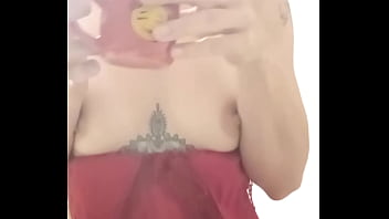 Bonjour mes coquins je vous offre le café