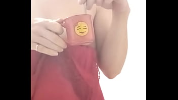 Bonjour mes coquins je vous offre le café