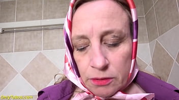 Ugly skinny 72 years old grandma takes a soapy shower prolapse her big cervix and peeing in the bathtub Ugly skinny 72 years old grandma takes a soapy shower prolapse her big cervix and peeing in the bathtub