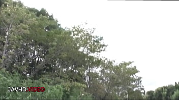 Yuuka's sunlit passion – wild outdoor adventure