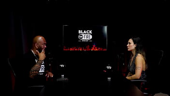 Não gosta de pau grande só fica pelada em casa tenho brinquedos sexuais e o squirting taluane boom watch sheer red