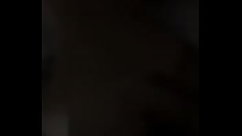 Schweizerin bläst und wird gefickt gleichzeitig