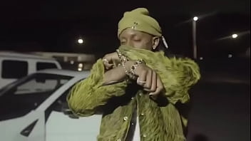 Playboi carti ur the moon