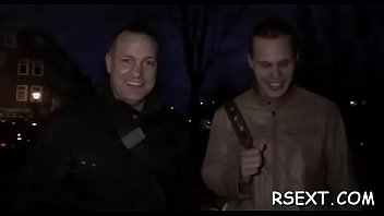 Sexy ass sweetheart sucks dick