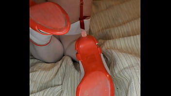 Eclisse toglie le calze di finissime