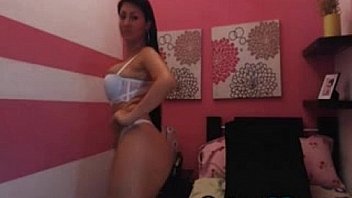 Sexy colombian with nice ass camg8