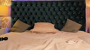 She really craves anal