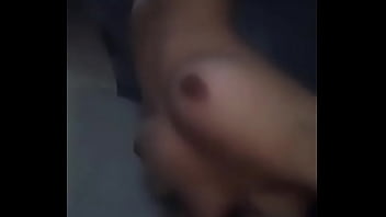 Se puso caliente y quiere atencion