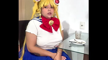 Chubby sailor moon ripping nasty farts