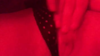 Rubbing my pussy so good