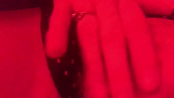 Rubbing my pussy so good