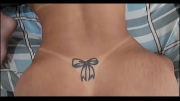 A kel chamou a famosinha da internet pra vir em casa e acabamos transando os 3 juntos