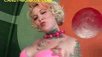 White cuckold watches candy suck black